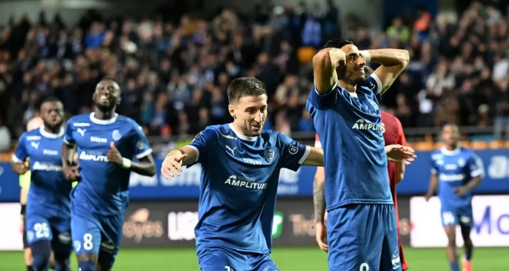 1200 L ligue 2 j16 o voir les matchs du samedi dont montpellier pau et dunkerque asse quelle heure 1 web